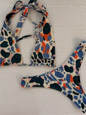 Blackbough Billie Halterneck Bikini & Cheeky Bottoms